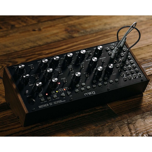 moog Mother-32 Semi-Modular Analog Synthesizer moog (新品)(次回