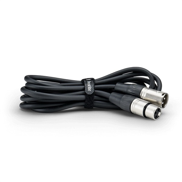 Focusrite Vocaster One Studio(ポッドキャスト・レコ―ディングセット