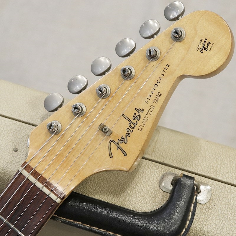 値下げ依頼fender Japan ビンテージ ストラトキャスターアナグマMOD