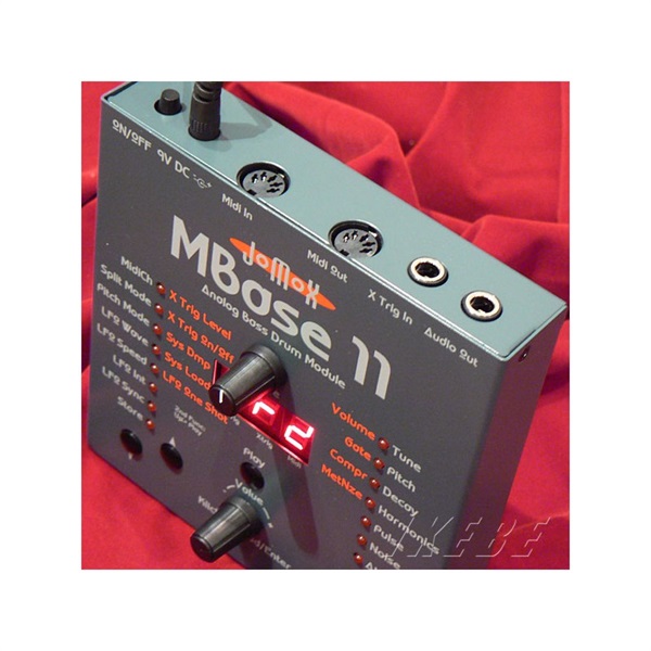 JOMOX MBase 11【極太・キック専門アナログ音源】 ｜イケベ楽器店