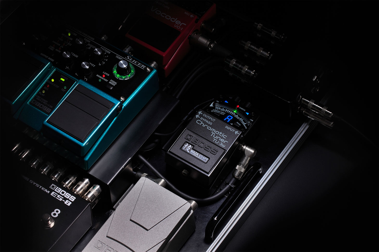 BOSS TU-3W Chromatic Tuner ｜ イケベ楽器店