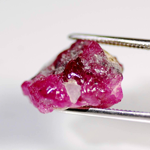 ルビー原石 ウラル産ルビー原石 27.4g - パーフェクトストーン PERFECT
