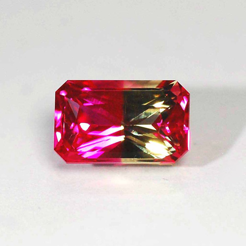 合成バイカラーサファイア 原石 A 合成バイカラーサファイア [015301