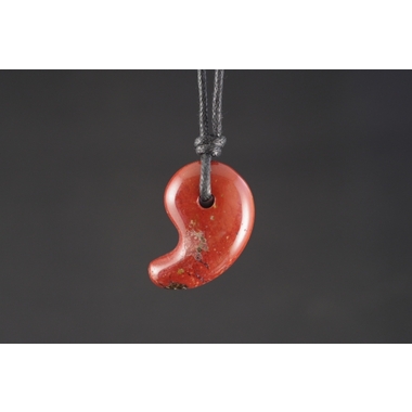 レッドジャスパー勾玉ペンダント 販売 天然石原石鉱物結晶アクセサリ