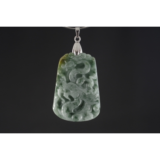 Yamaguchi Jr（ 天然サーペンティン 龍神ペンダント（岫玉石