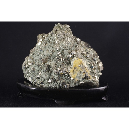 パイライト（黄鉄鉱）原石結晶 置き飾り石 737g 天然石販売 名取