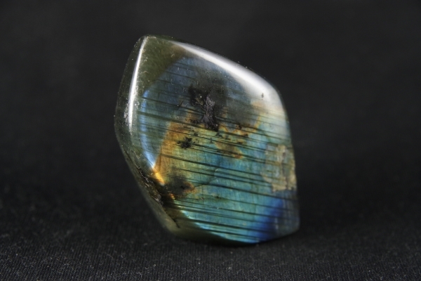 ブルーアパタイト原石 51g 天然石販売 名取貴石 天然石原石鉱物結晶