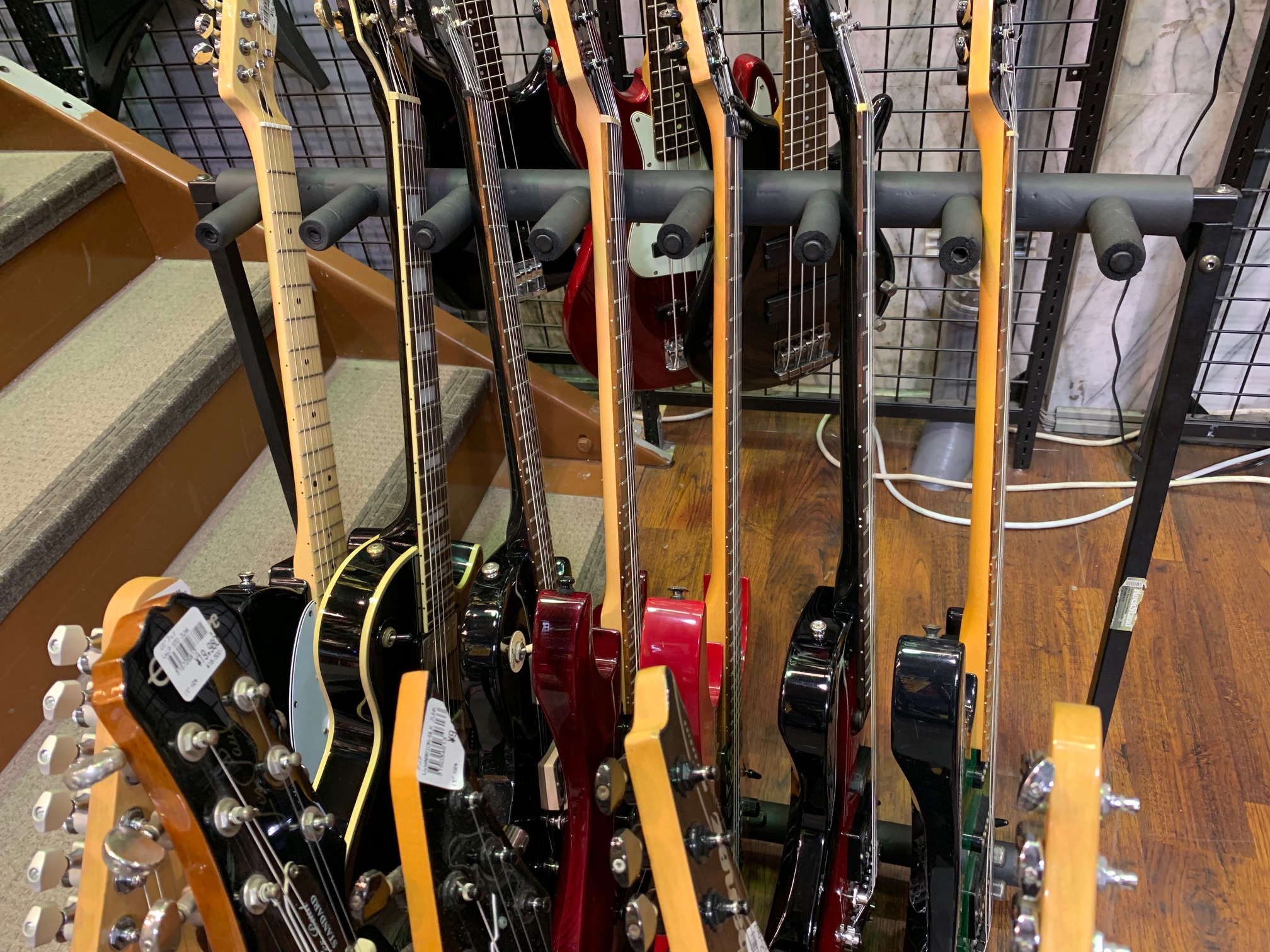 ジャンク部品取りギター 二本セットバラ売り不可 ジャンク部品取り