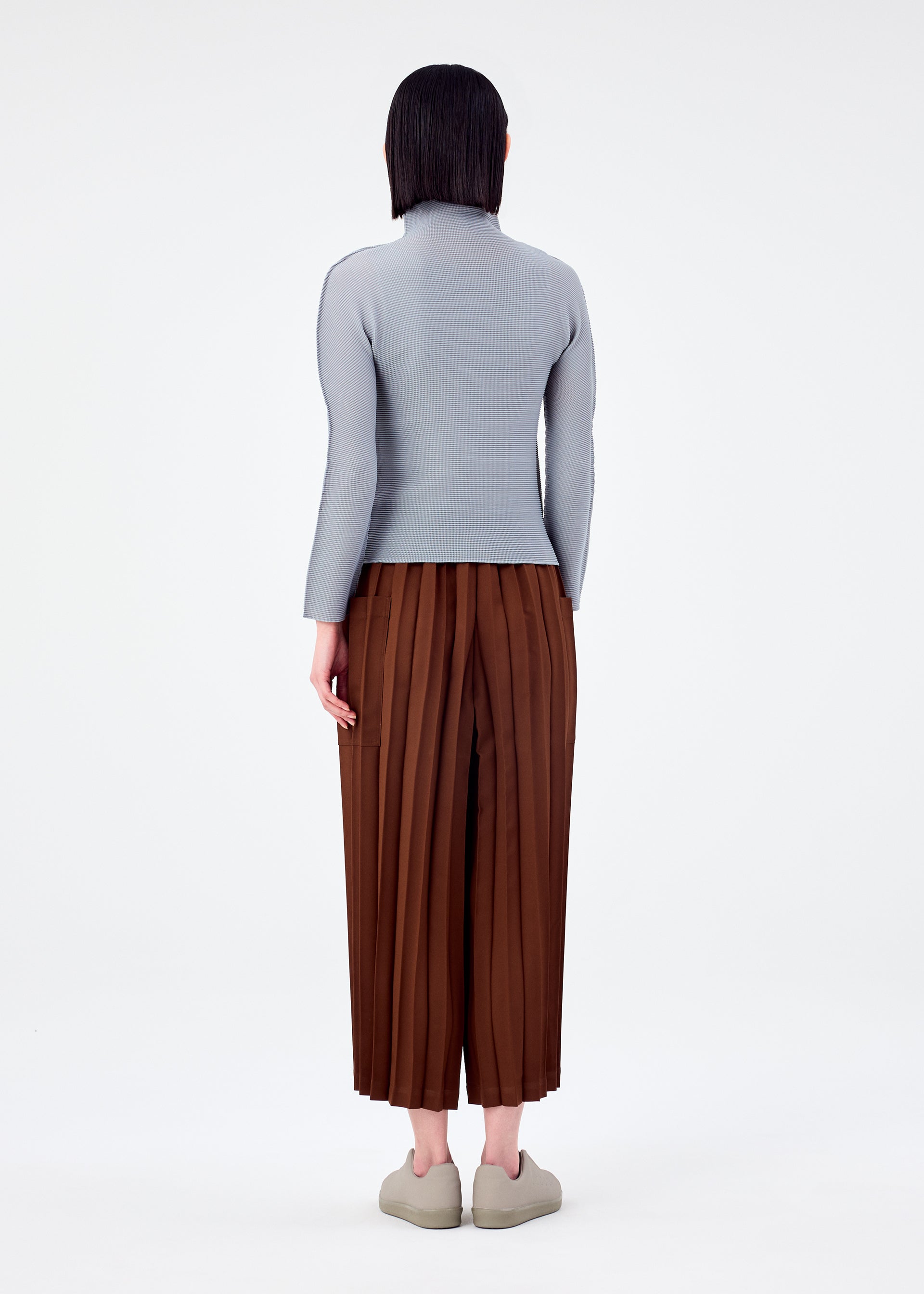 COLOR PLEATS BOTTOM – isseymiyake.com