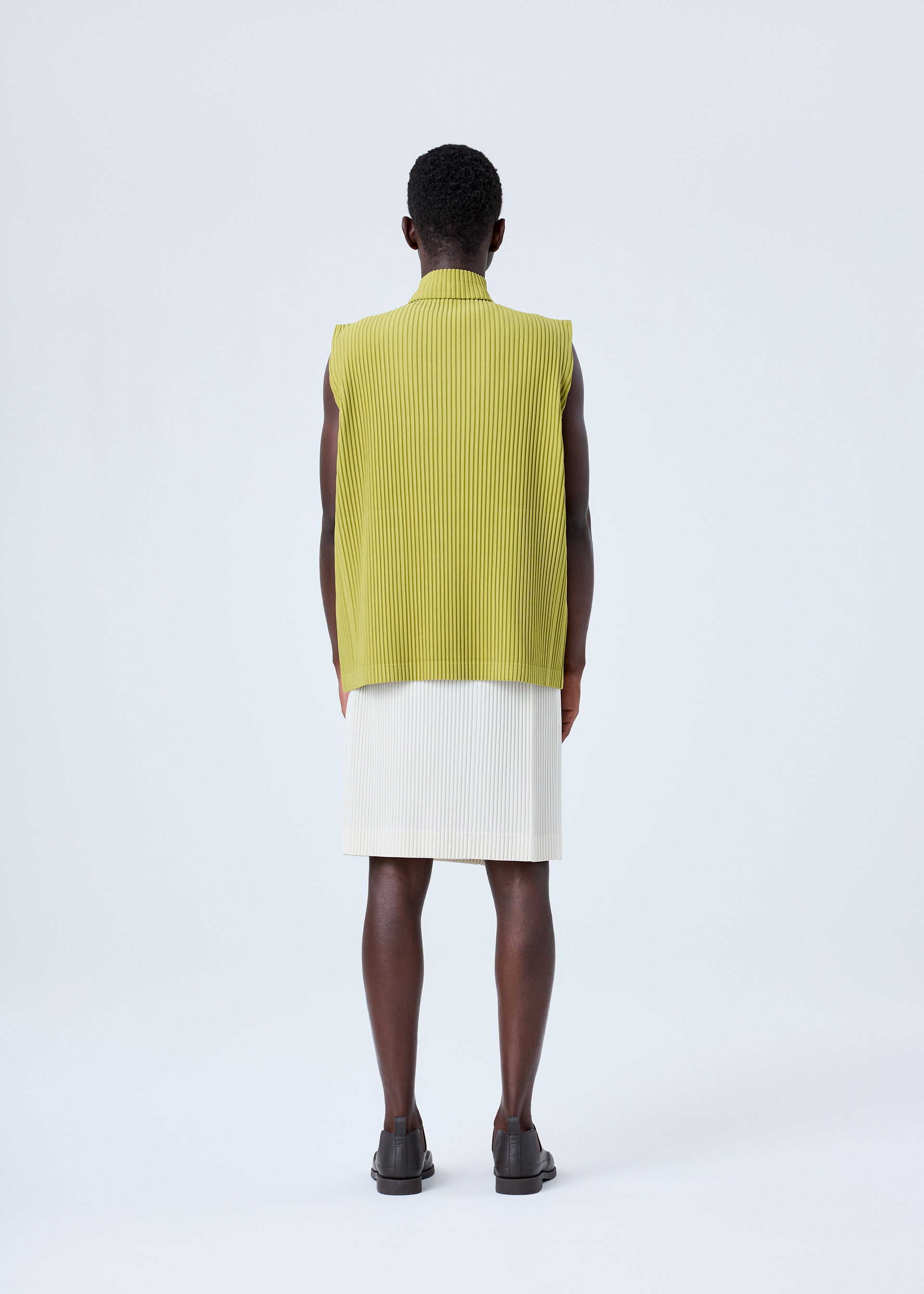 PLEATS BOTTOMS 2 – isseymiyake.com