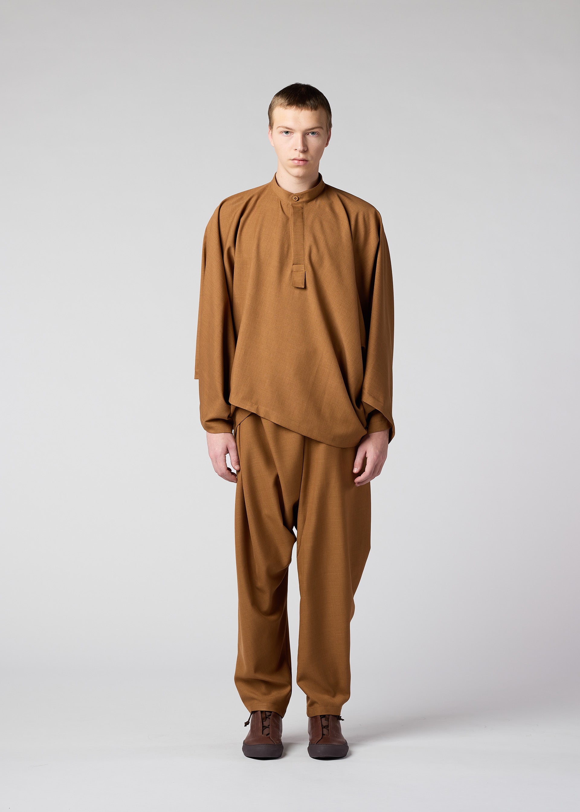 オムプリッセ サルエルパンツ オフホワイト オムプリッセ サルエル