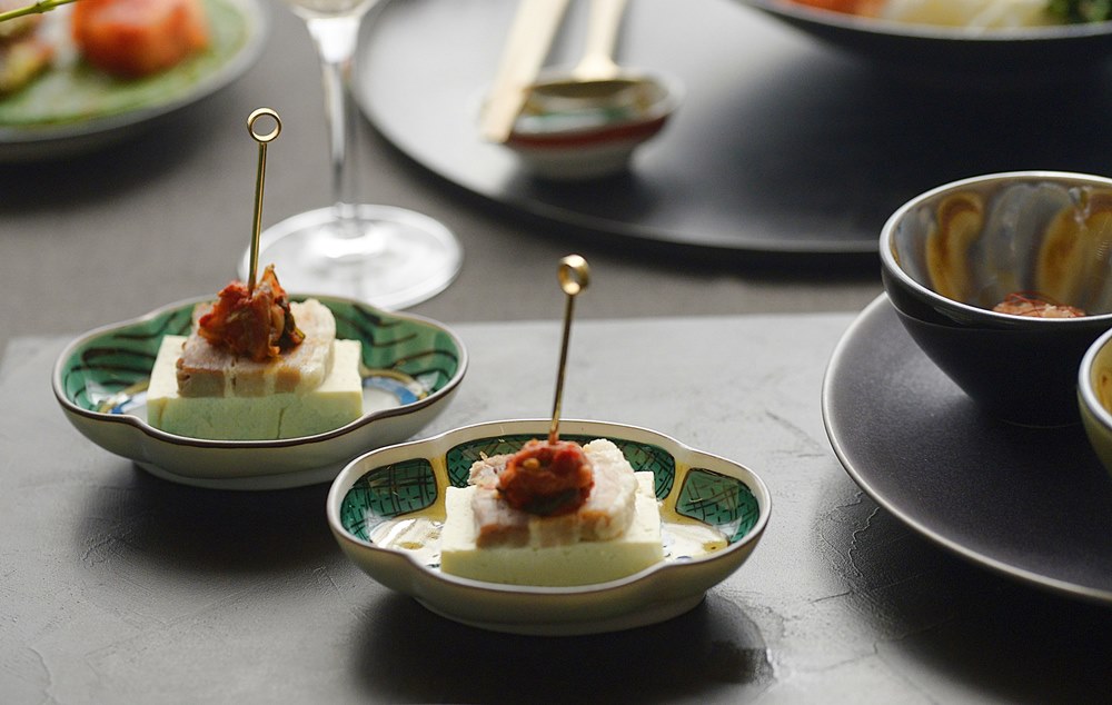 瑛生の器（九谷美陶園）｜三寸つば型皿｜作家の器と暮らす。IVORY