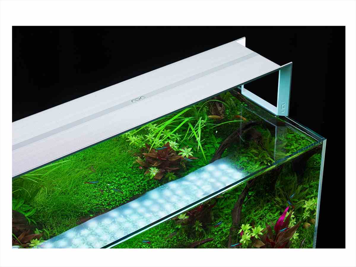 ADA キューブガーデン、アクアスカイRGBライトセット ADA キューブ