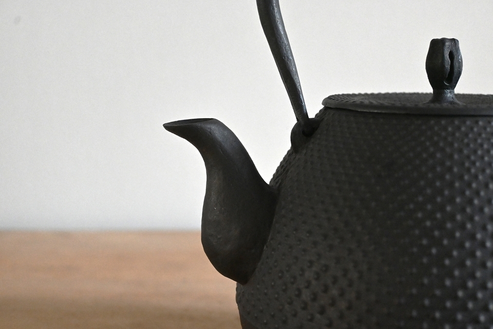 釜定 南部鉄器の鉄瓶 - ウェブショップ - jokogumo - よこぐも