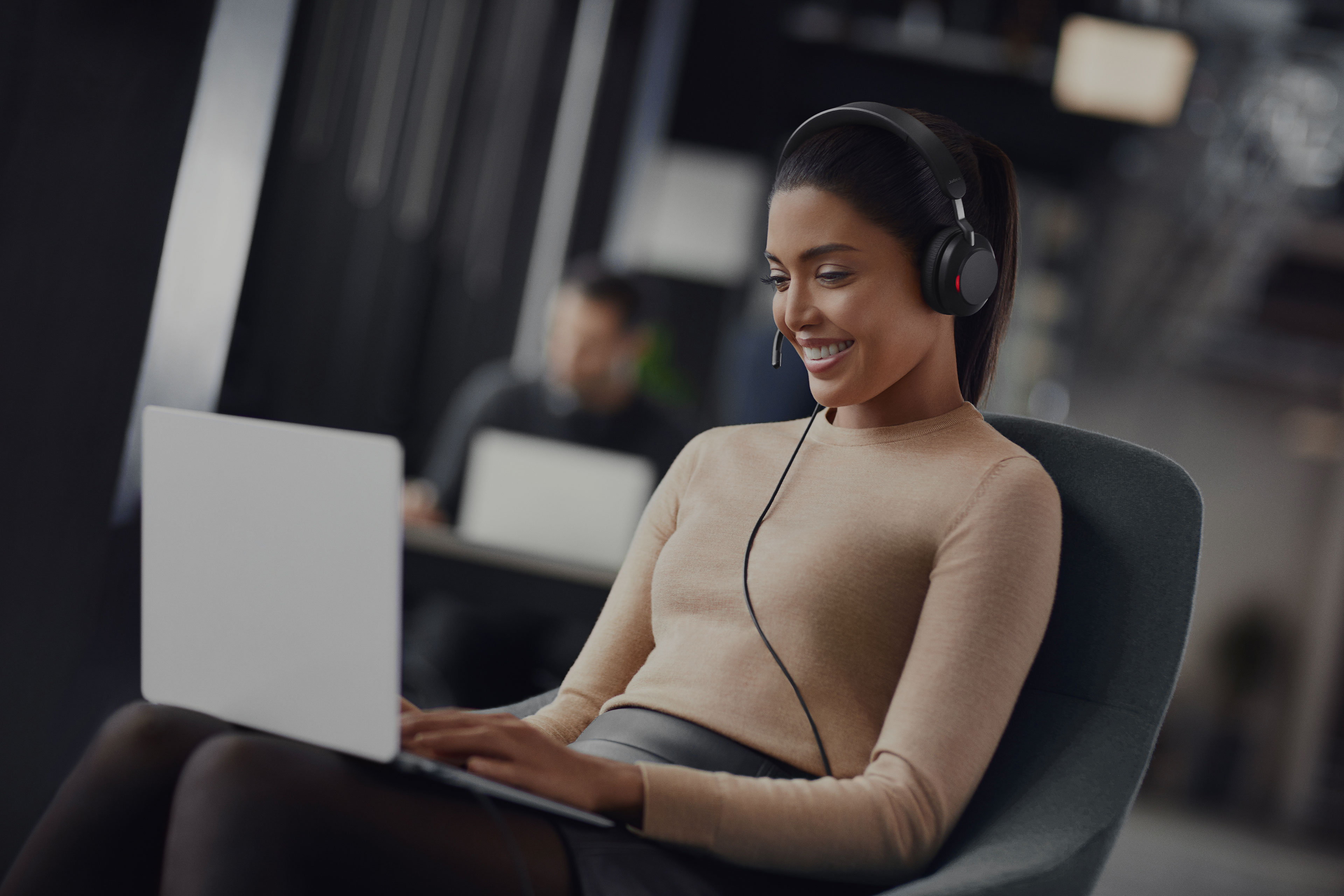 Jabra-Evolve2-40-Breakout-Area