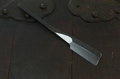 三条製作所 岩崎日本剃刀 半丁掛 | 日本刃物総本店