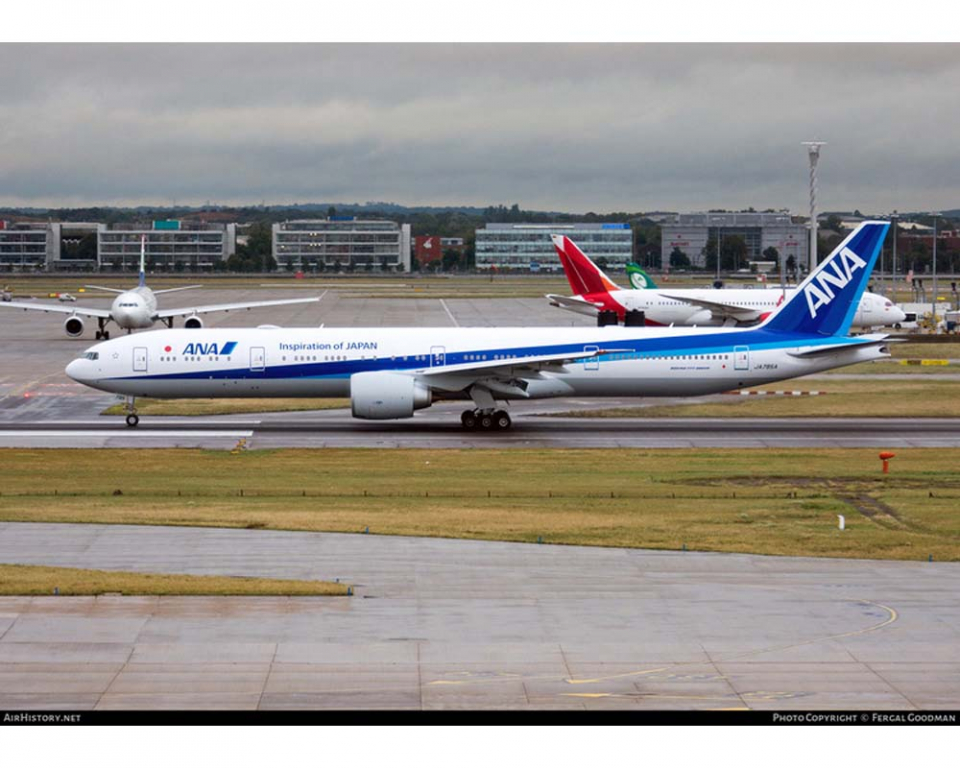 9/14まで】Phoenix ANA B747-400 『全日空』旧塗装 Amazon | Phoenix 1