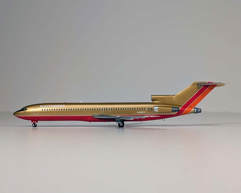 www.JetCollector.com: Southwest B727-200 Desert Gold, w/Stand