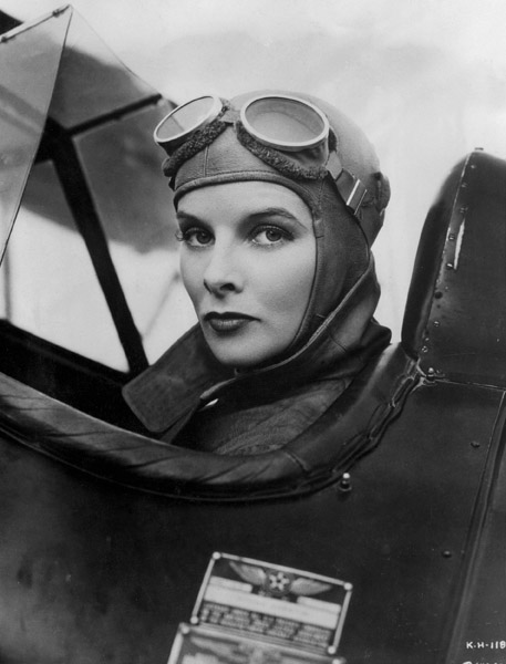 キャサリン・ヘプバーン 1907年、米…：往年の海外ムービースター