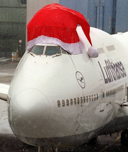 ルフトハンザ航空 Airlinertags B747-400M 国旗赤色カット