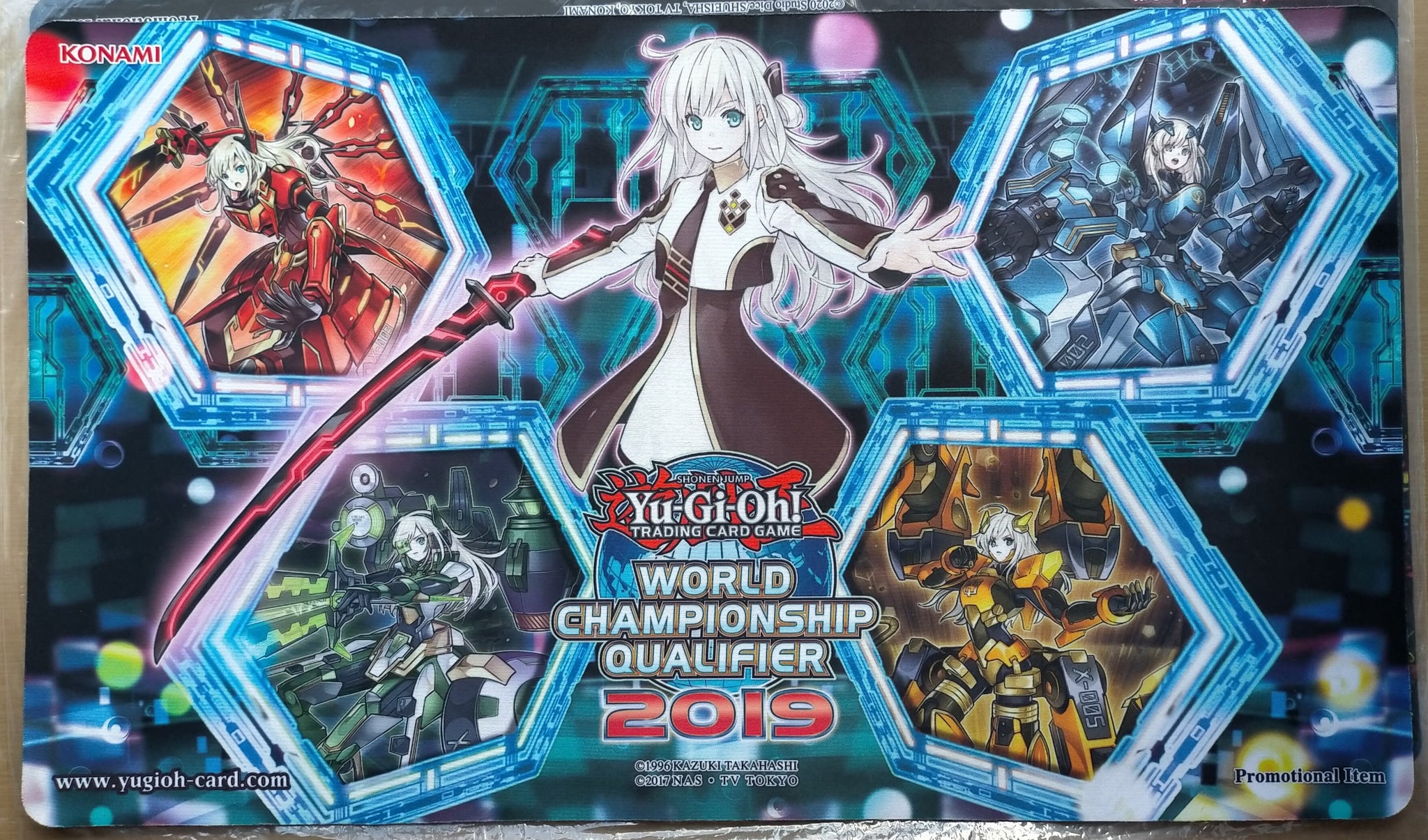 新品未開封】公式 遊戯王 WCQ トップ 閃刀姫＝ゼロ プレイマット 希少