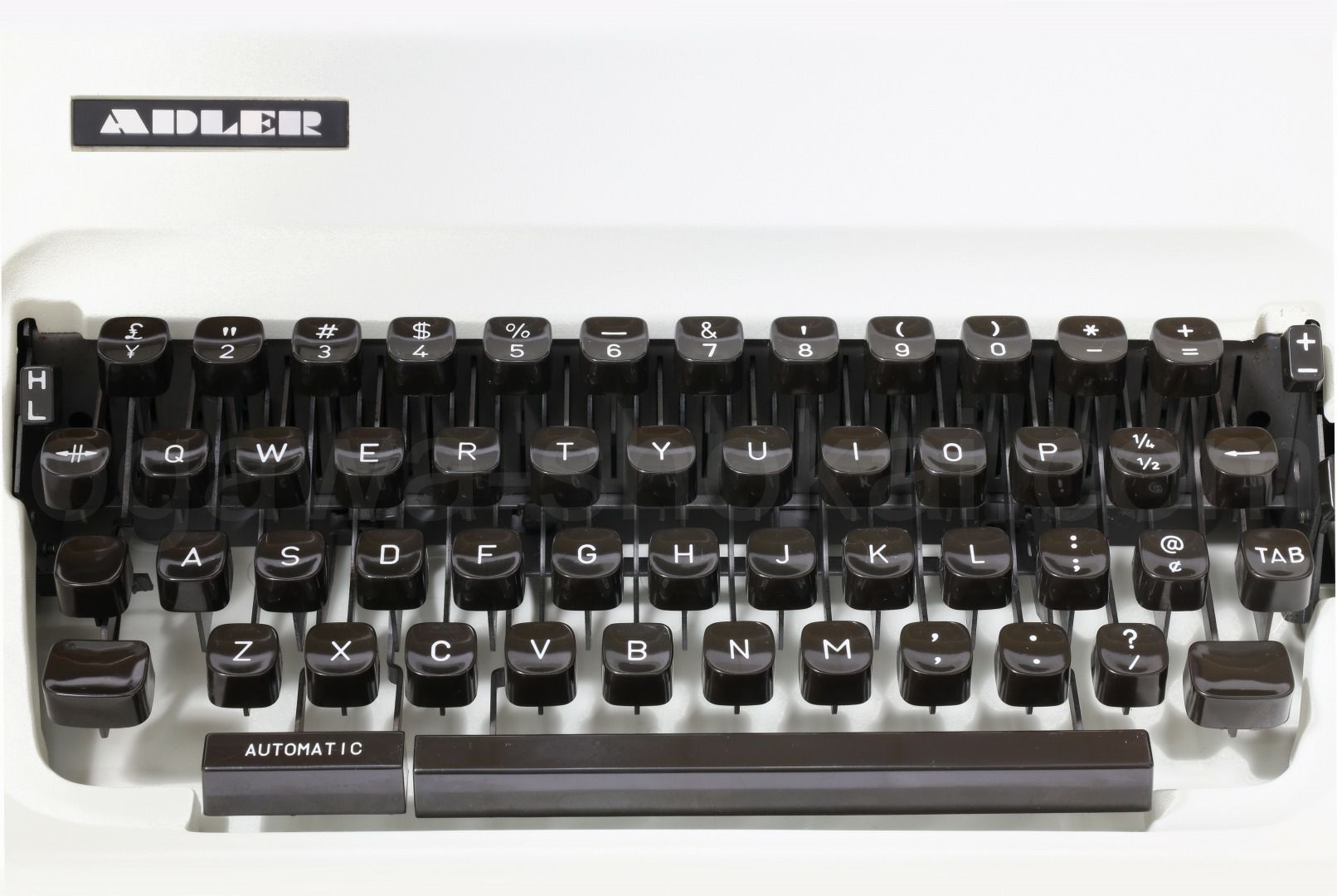 ADLER Contessa S 中古タイプライター（エコノミー品質）｜タイプ