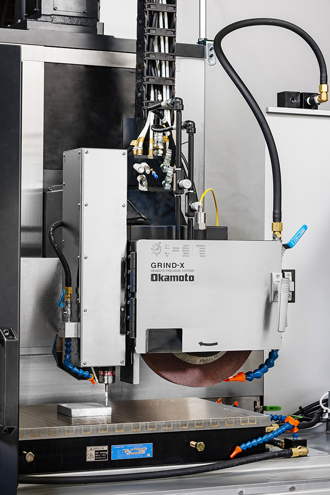 CNC超精密平面研削盤 UPG-CALi2シリーズ | 株式会社 岡本工作機械製作所