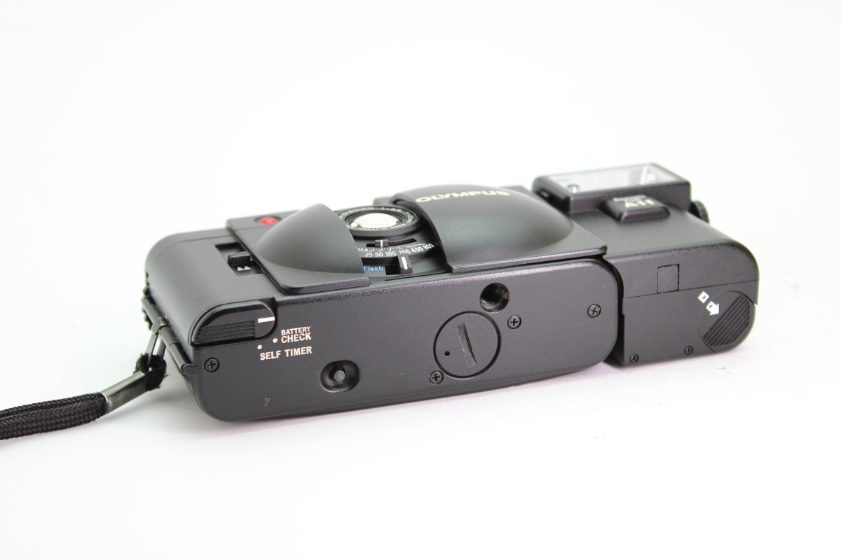 Olympus XA2 + A11 Flash (#2609) - OldCamsByJens