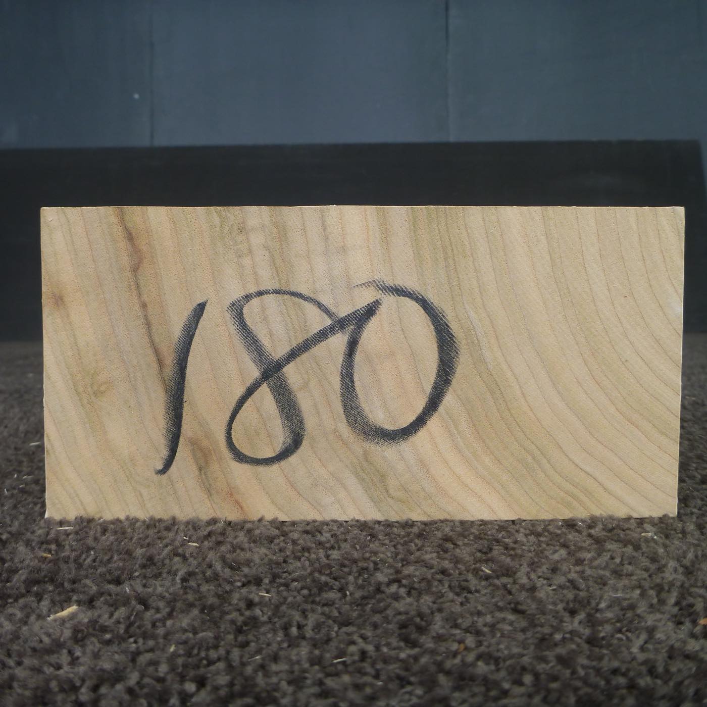 能面材 楠 定番 NKS4 230×90×180mm 2023年1月20日製材(天然乾燥中