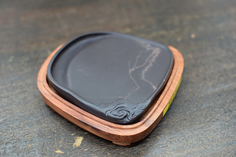 端渓硯 旧坑 老坑 刻入102×95×15mm | 書道用品専門店【大阪教材社】