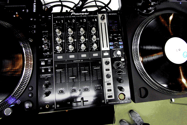 Pioneer DJM-750 動作確認済み CHクロスフェーダー交換 送料込み