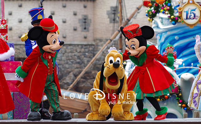 ミッキーとミニーとプルートの3ショット画像を8枚紹介！パーフェクト
