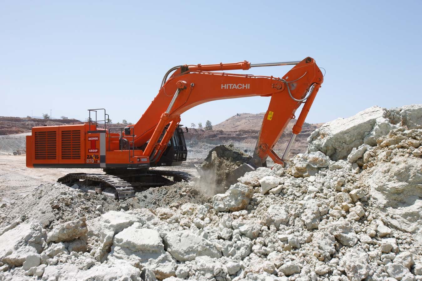 Hitachi ZX 870 LCR-3 excavator specs & dimensions (2006 - 2013