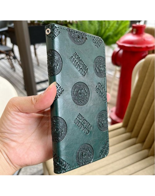 ヴェルサーチiPhone15pro max 16 plus14ケース メドゥーサversace