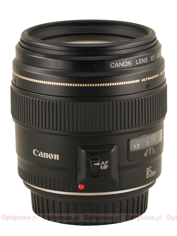 Canon EF 85 mm f/1.8 USM - LensTip.com