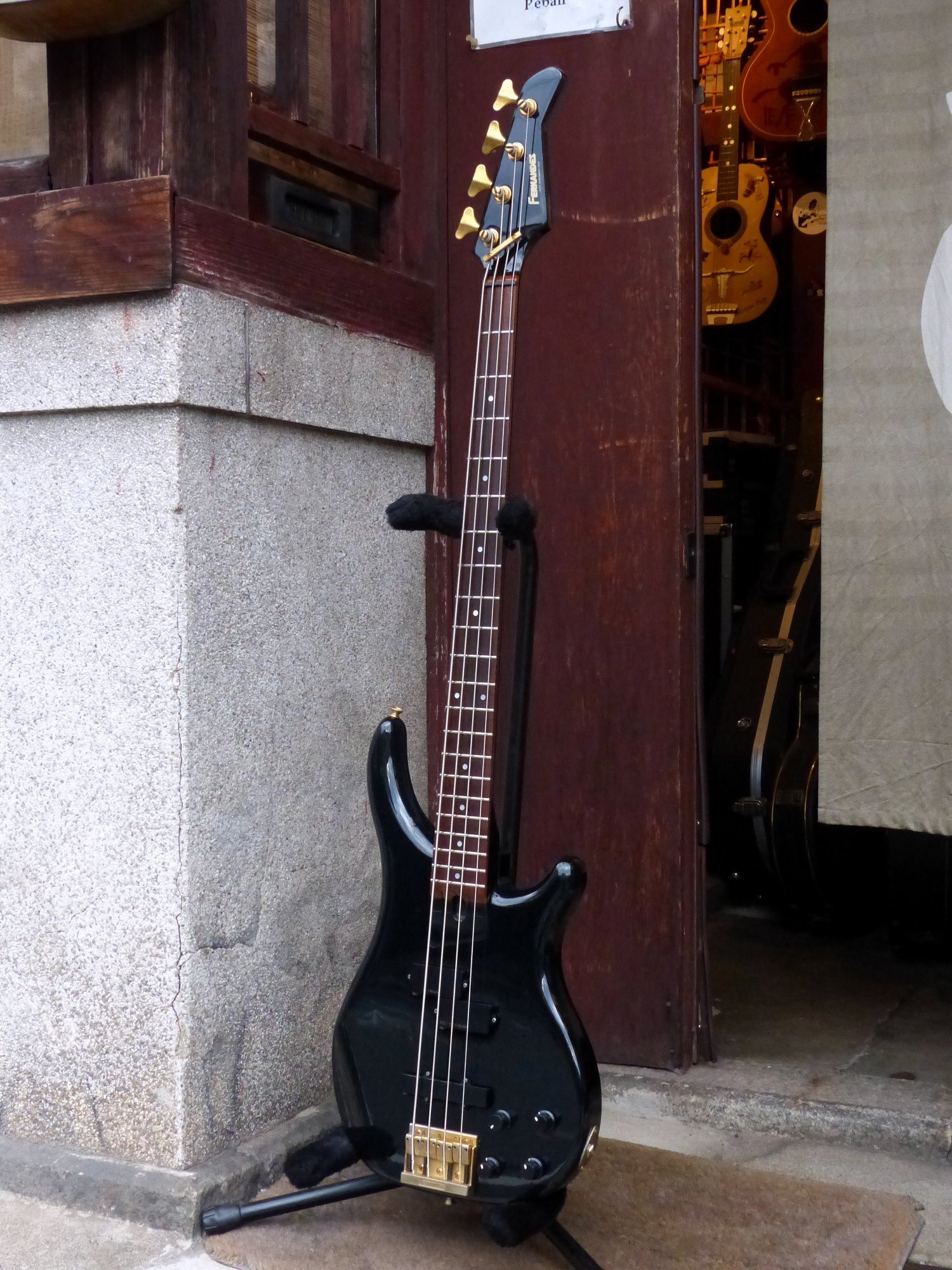 Fernandes '94 FRB-65 – 京町家のギターショップ ライトニン