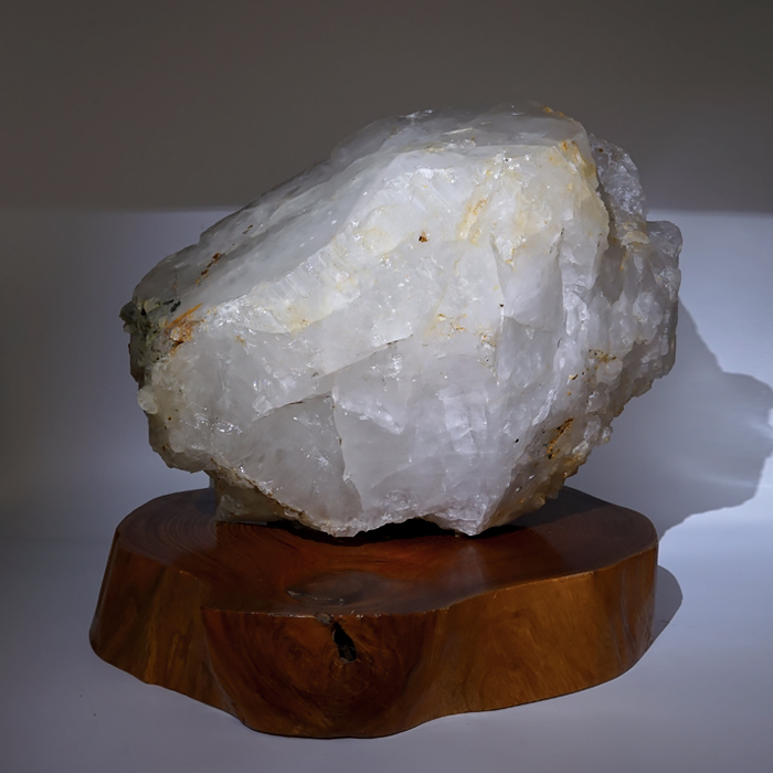 長野県天然水晶栗生水晶山産水晶原石1.9キロ大サイズ早い者