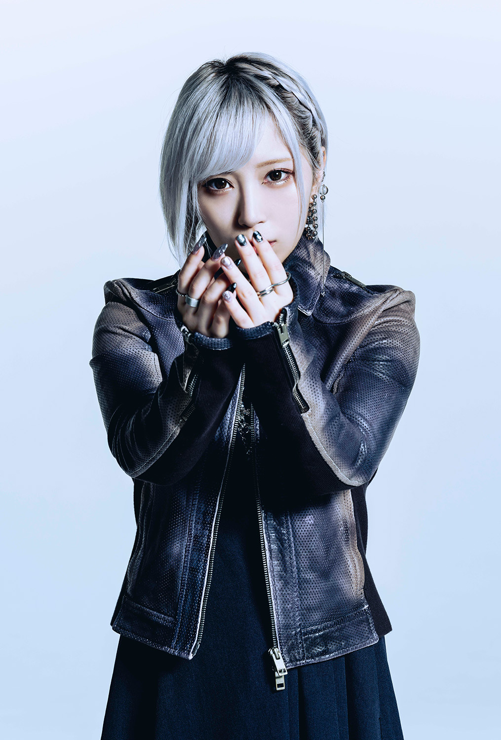 ReoNa、最新ライブ映像”Birth 2024″より「Till the End – 私たちの讃歌