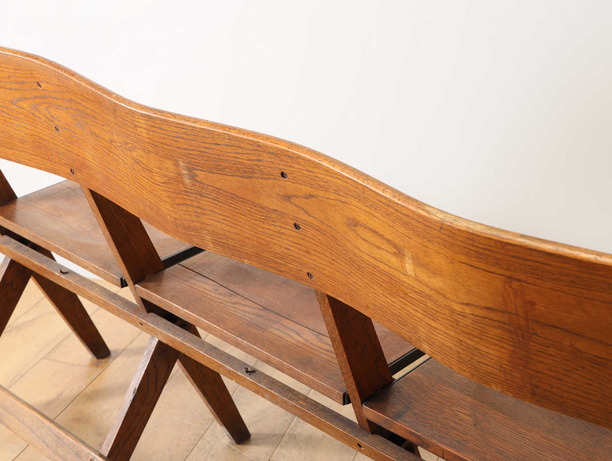 チャーチベンチ | ロイズ・アンティークス | ヨーロッパのアンティーク