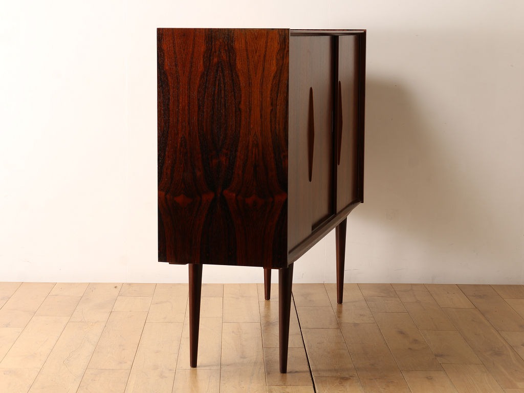 サイドボード | ロイズ・アンティークス | ヨーロッパのアンティーク