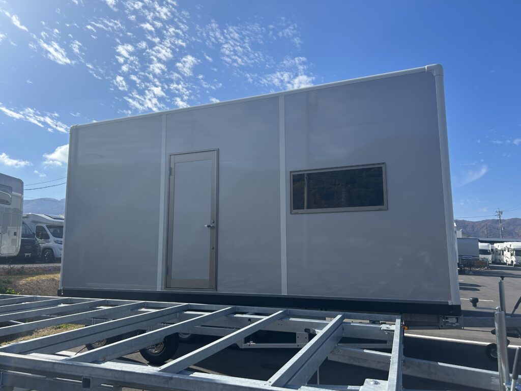 L15 ハウストレーラー 1/100 L15 ハウストレーラー 1/100