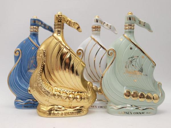 LARSEN XO バイキング船型ブランデー LARSEN COGNAC VIKING SHIP