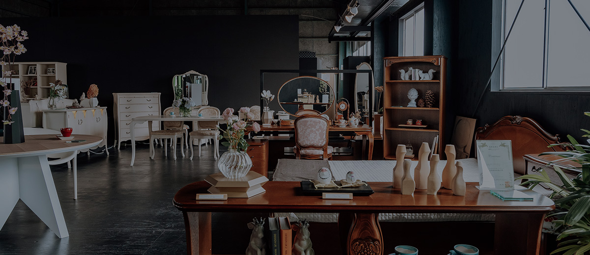 松永公房 カンティーニュ/CONTINUE 飾り棚 ガラスキャビネット 照明