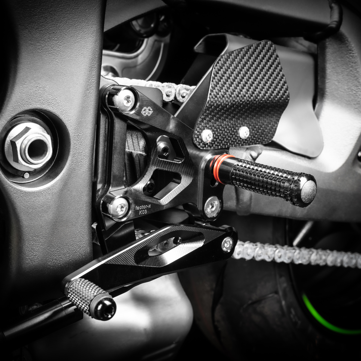 パーツ JorgeUSA Passenger Footpegs Pegs Bracket Fit For Kawasaki Ninja ZX6R 09-25