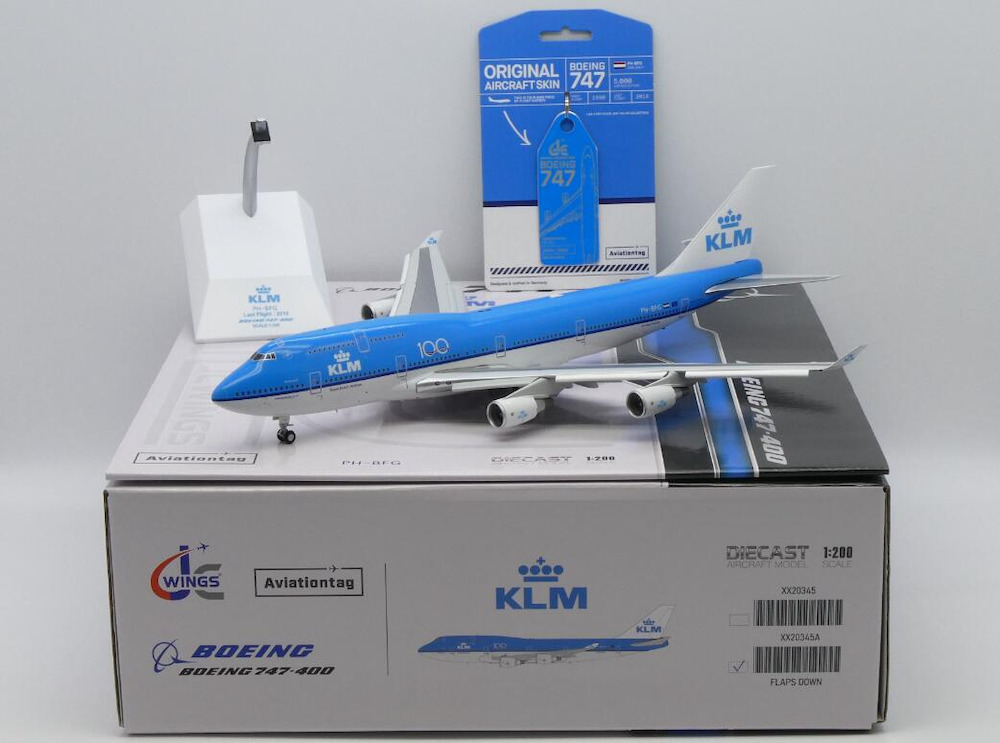 KL 国旗カット B747-400M KLMオランダ航空 Aviationtag KL 国旗カット