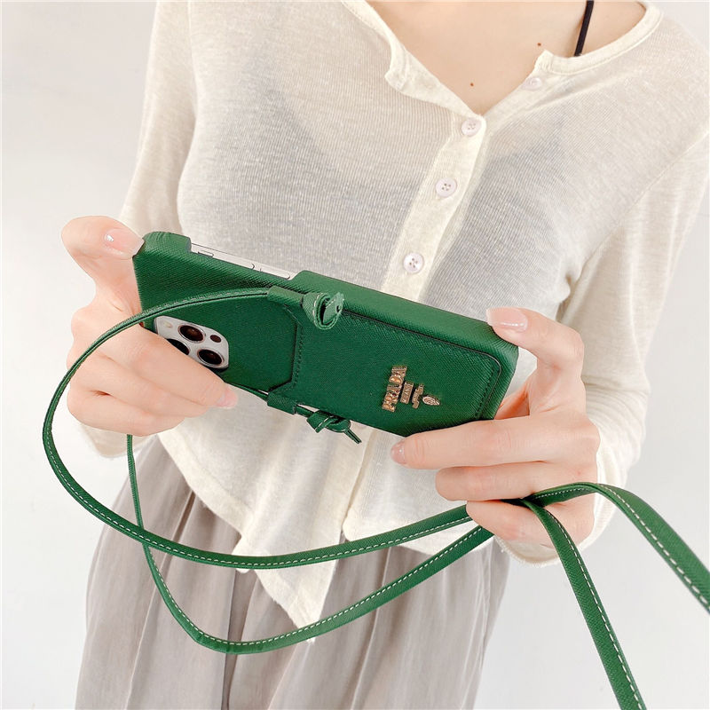 PRADA ストラップ付きケース ライトグリーン iPhone16pro Prada iPhone