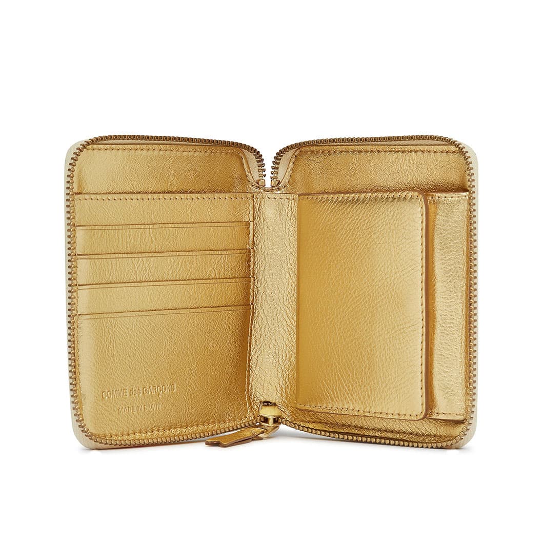 COMME des GARCONS 二つ折り ZIPウォレット エンボスロゴ ゴールド