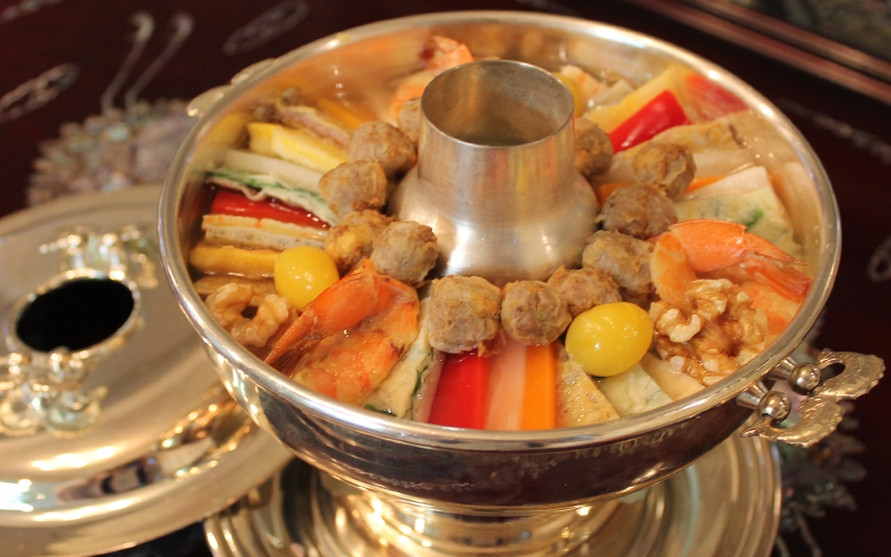 シンソルロ（신선로） | 韓国食辞典 | モランボン おうち韓食