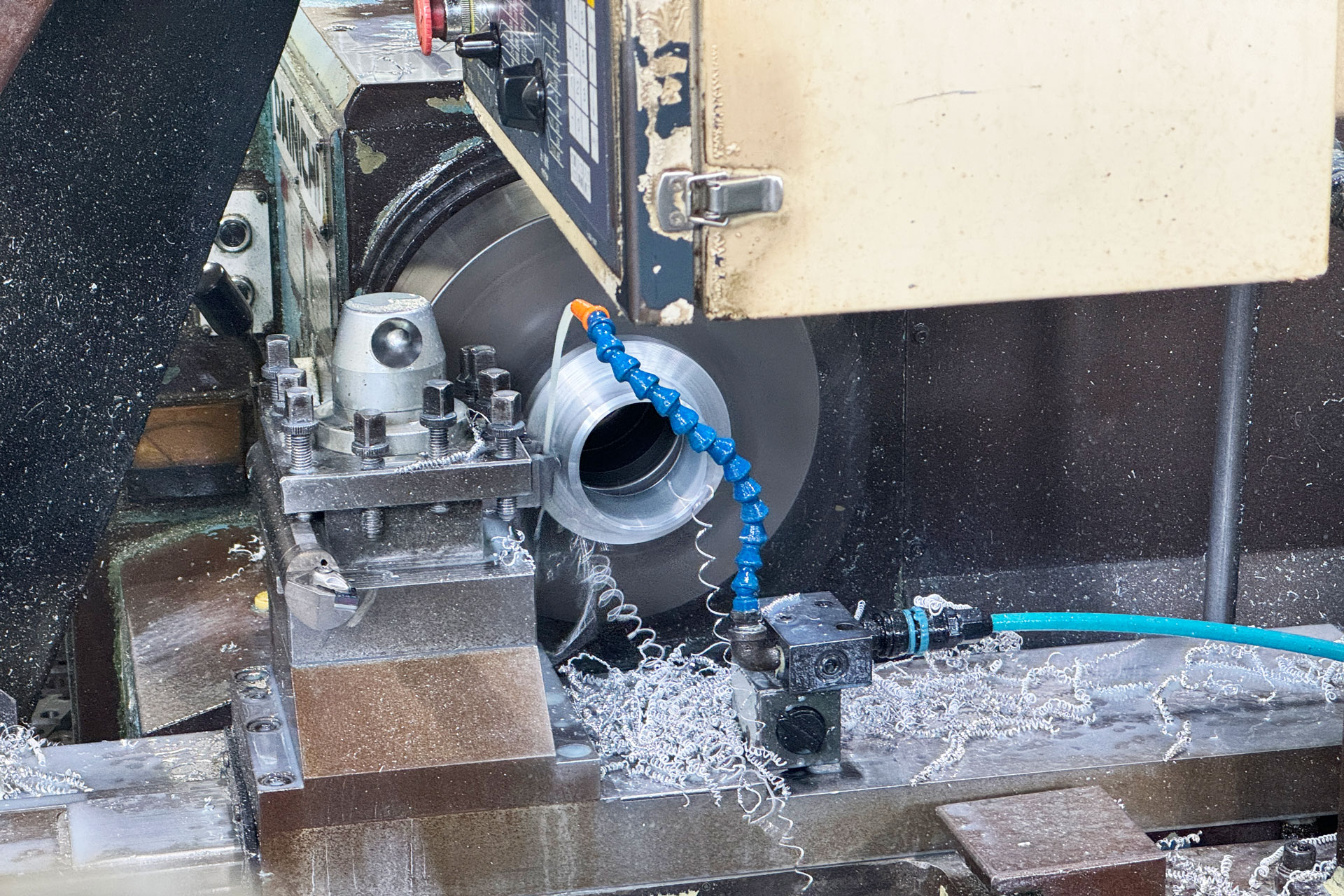 株式会社森製作所｜旋盤・マシニングセンタの切削加工、溶接、鋳物