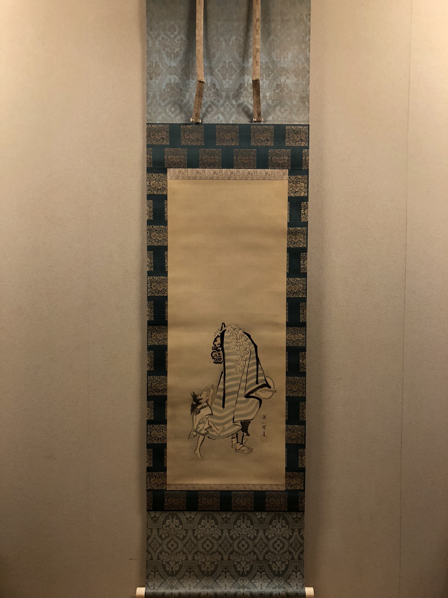 ⑪花と蝶の掛軸 英一蝶 獅子舞｜古美術・掛け軸の販売・